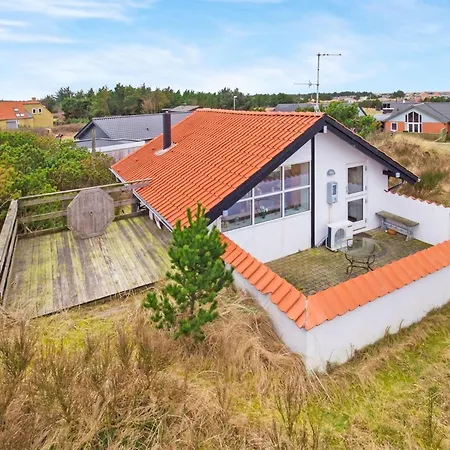 Ferienhaus Viktorija - 800m From The Sea By Interhome